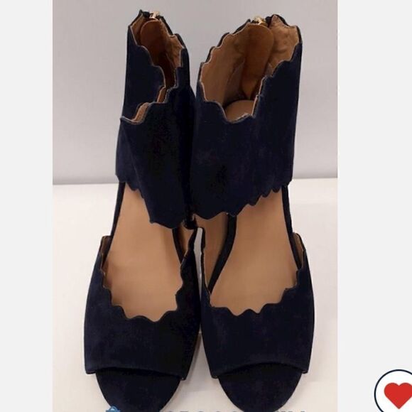 Anthropologie navy scalloped Shooties   - Picture 5 of 7